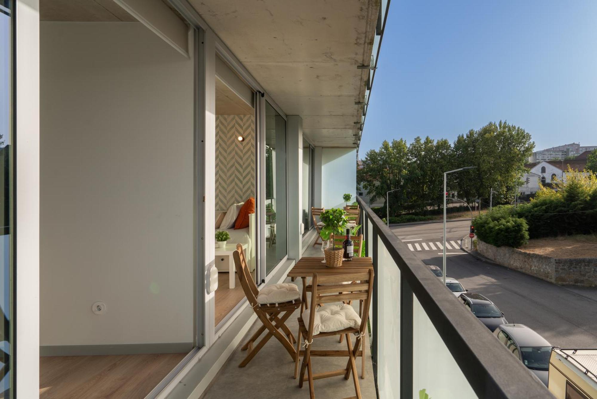 Host Wise - Luxurious Impressive Apartment - Balcony And Pool Вила Нова ди Гая Стая снимка